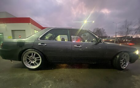 Nissan Laurel VIII, 1994 год, 330 000 рублей, 11 фотография