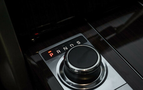 Land Rover Range Rover IV рестайлинг, 2013 год, 3 049 000 рублей, 22 фотография