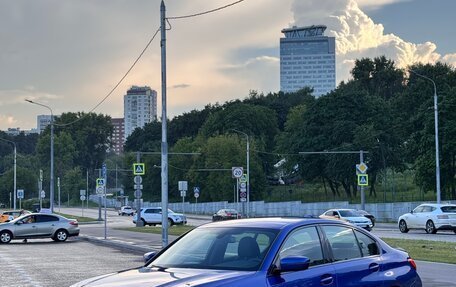 BMW 3 серия, 2020 год, 3 900 000 рублей, 28 фотография