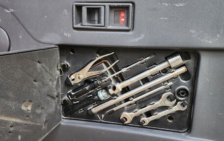 Mitsubishi Pajero III рестайлинг, 1995 год, 950 000 рублей, 12 фотография