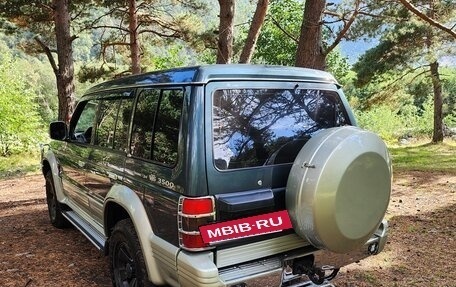 Mitsubishi Pajero III рестайлинг, 1995 год, 950 000 рублей, 4 фотография