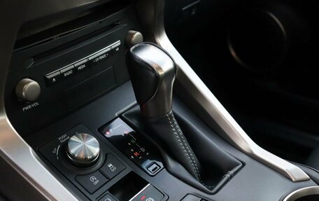 Lexus NX I, 2017 год, 3 350 000 рублей, 14 фотография