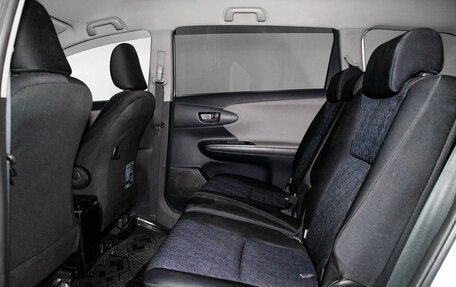 Toyota Wish II, 2012 год, 1 300 000 рублей, 7 фотография