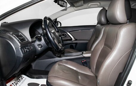 Toyota Avensis III рестайлинг, 2012 год, 1 400 000 рублей, 5 фотография