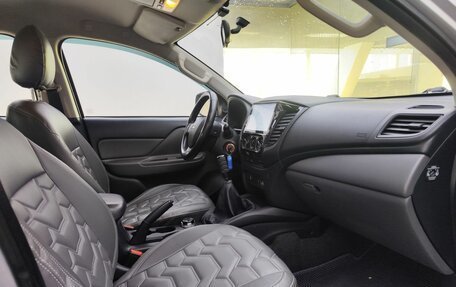 Mitsubishi L200 IV рестайлинг, 2015 год, 1 549 000 рублей, 13 фотография