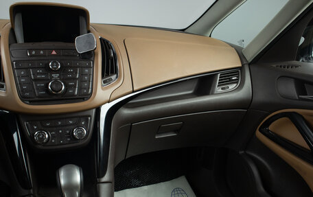 Opel Zafira C рестайлинг, 2014 год, 1 769 000 рублей, 13 фотография