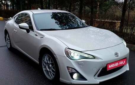 Toyota GT86 I, 2012 год, 2 290 000 рублей, 1 фотография