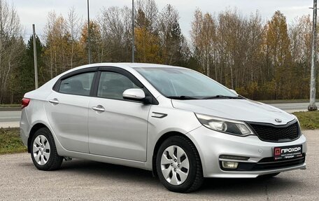 KIA Rio III рестайлинг, 2015 год, 877 000 рублей, 20 фотография