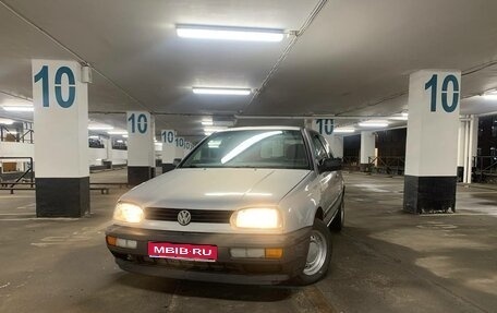 Volkswagen Golf III, 1993 год, 185 000 рублей, 1 фотография