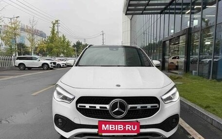 Mercedes-Benz GLA, 2021 год, 2 700 000 рублей, 2 фотография