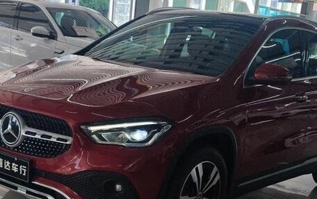 Mercedes-Benz GLA, 2021 год, 2 700 000 рублей, 3 фотография