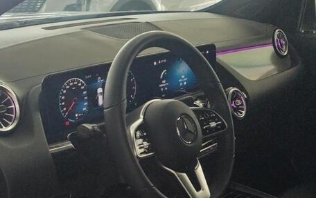 Mercedes-Benz GLA, 2021 год, 2 700 000 рублей, 10 фотография