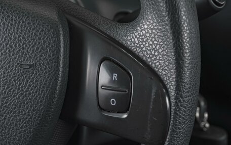 Renault Logan II, 2016 год, 699 000 рублей, 18 фотография