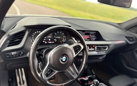 BMW 1 серия, 2020 год, 3 980 000 рублей, 13 фотография