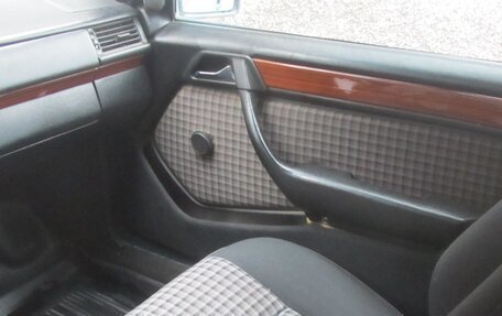 Mercedes-Benz E-Класс, 1993 год, 180 000 рублей, 5 фотография