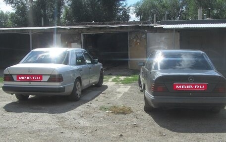 Mercedes-Benz E-Класс, 1993 год, 180 000 рублей, 6 фотография