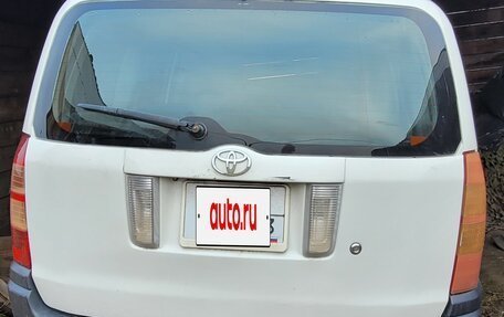 Toyota Succeed I рестайлинг, 2005 год, 590 000 рублей, 2 фотография