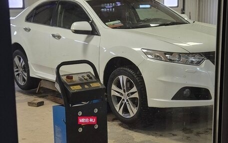 Honda Accord VIII рестайлинг, 2012 год, 1 500 000 рублей, 2 фотография