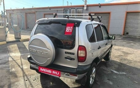 Chevrolet Niva I рестайлинг, 2003 год, 330 000 рублей, 2 фотография