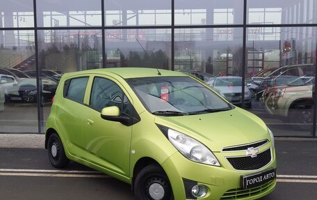Chevrolet Spark III, 2013 год, 702 000 рублей, 2 фотография