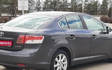 Toyota Avensis III рестайлинг, 2011 год, 1 190 000 рублей, 3 фотография