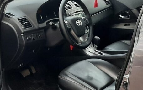 Toyota Avensis III рестайлинг, 2011 год, 1 190 000 рублей, 14 фотография