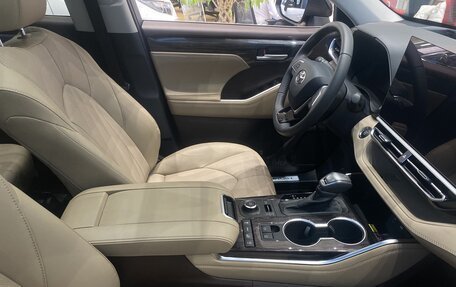 Toyota Highlander, 2025 год, 6 040 000 рублей, 13 фотография