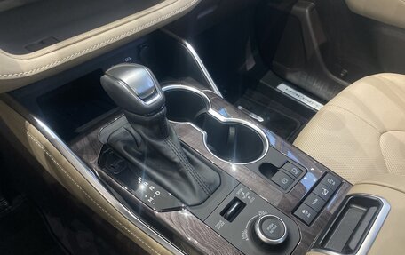 Toyota Highlander, 2025 год, 6 040 000 рублей, 9 фотография