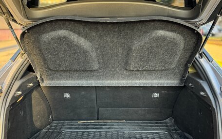 Toyota C-HR I рестайлинг, 2016 год, 1 890 000 рублей, 14 фотография