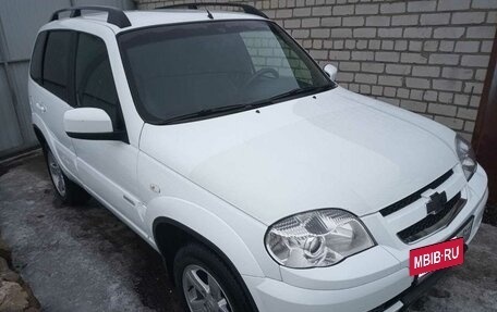 Chevrolet Niva I рестайлинг, 2014 год, 520 000 рублей, 2 фотография