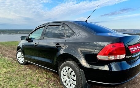 Volkswagen Polo VI (EU Market), 2011 год, 550 000 рублей, 2 фотография