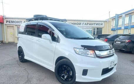 Honda Freed I, 2014 год, 1 050 000 рублей, 13 фотография