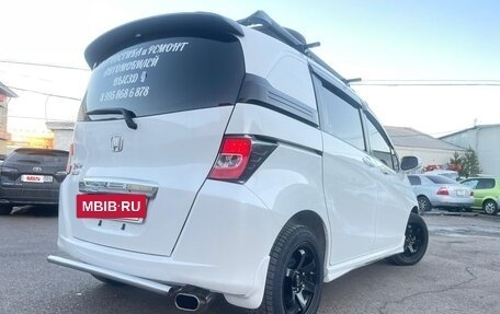 Honda Freed I, 2014 год, 1 050 000 рублей, 11 фотография