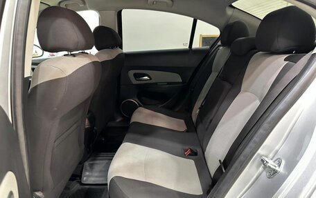 Chevrolet Cruze II, 2011 год, 789 900 рублей, 8 фотография