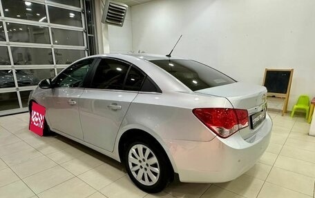Chevrolet Cruze II, 2011 год, 789 900 рублей, 4 фотография
