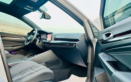 Volkswagen Golf VIII, 2022 год, 2 150 000 рублей, 8 фотография