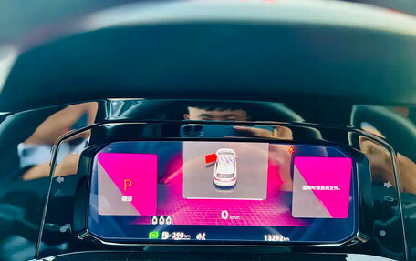 Volkswagen Golf VIII, 2022 год, 2 150 000 рублей, 11 фотография