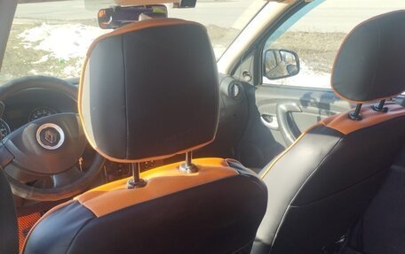 Renault Sandero I, 2014 год, 700 000 рублей, 10 фотография