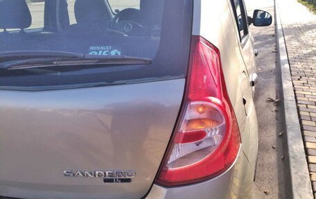 Renault Sandero I, 2011 год, 450 000 рублей, 3 фотография