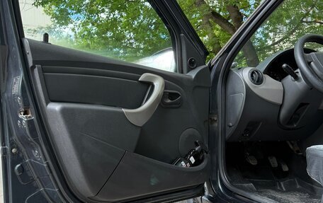 Renault Logan I, 2011 год, 700 000 рублей, 13 фотография