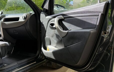 Renault Logan I, 2011 год, 700 000 рублей, 9 фотография