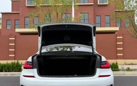 BMW 3 серия, 2021 год, 2 700 000 рублей, 6 фотография