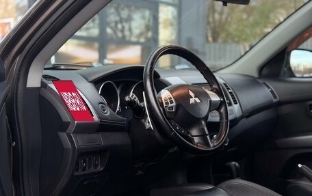 Mitsubishi Outlander III рестайлинг 3, 2011 год, 1 166 000 рублей, 8 фотография