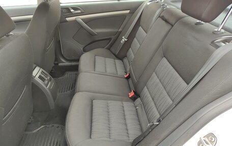 Skoda Octavia, 2012 год, 999 000 рублей, 11 фотография