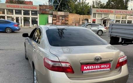 Toyota Camry, 2008 год, 980 000 рублей, 3 фотография