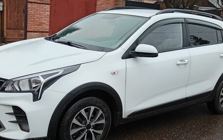 KIA Rio IV, 2021 год, 1 530 000 рублей, 1 фотография