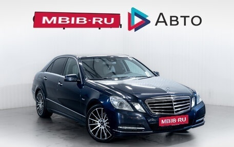 Mercedes-Benz E-Класс, 2012 год, 2 380 000 рублей, 1 фотография