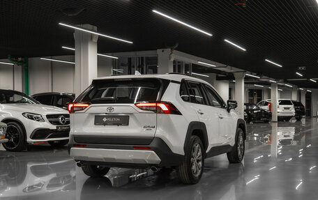 Toyota RAV4, 2025 год, 4 200 000 рублей, 5 фотография