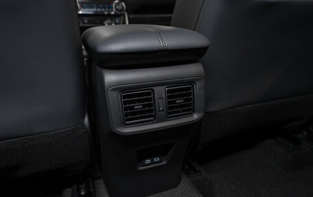 Toyota RAV4, 2025 год, 4 200 000 рублей, 14 фотография