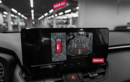 Toyota RAV4, 2025 год, 4 200 000 рублей, 20 фотография